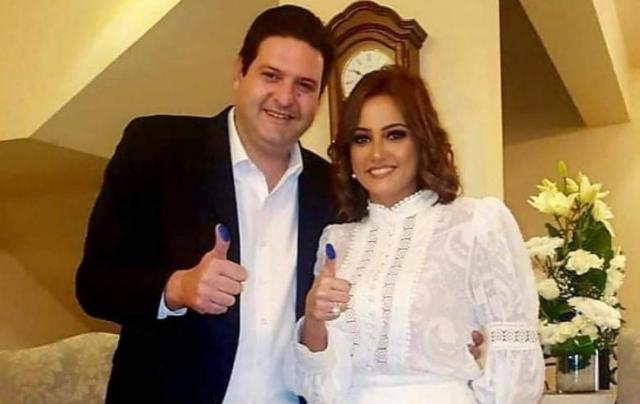 بشرى وزوجها