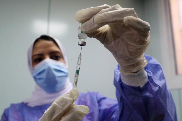 حقيقة إصدار شهادات تطعيم ”QR Code” للمسافرين دون تلقي لقاح كورونا