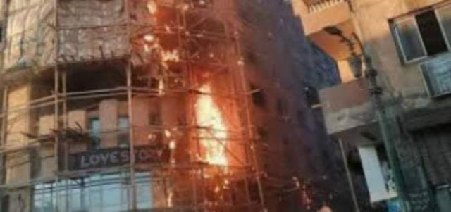 للمرة الثانية.. اندلاع حريق بمدخل نقابة المعلمين في المنيا