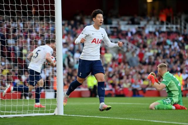 دوري المؤتمر الأوروبي | توتنهام يواجه مورا السلوفيني بالبدلاء