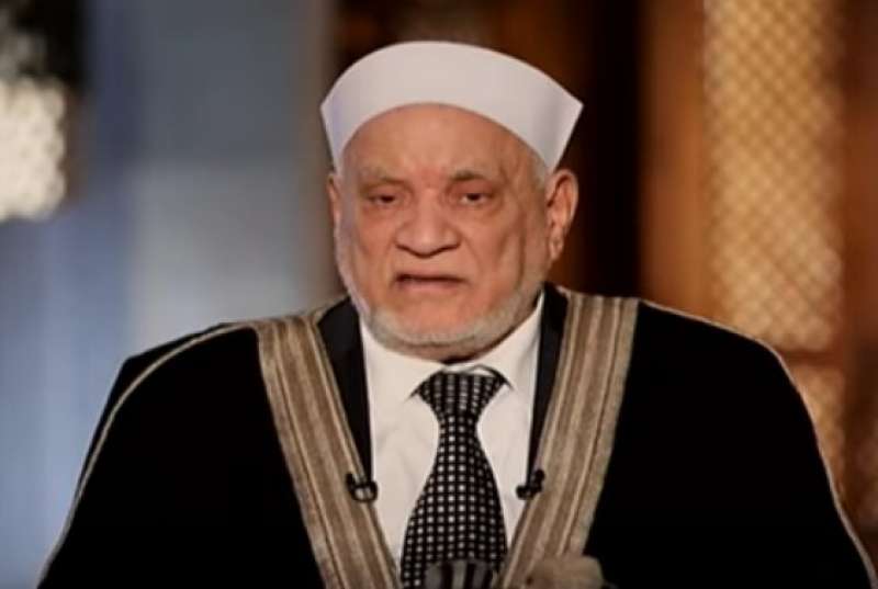 الدكتور احمد عمر هاشم
