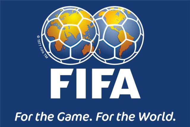 فيفا يعاقب منتخبات ألبانيا وبولندا والمكسيك بسبب شغب الجماهير
