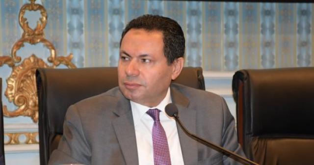 برلماني: السيسي حريص على عدم رفع الأسعار على المواطنين