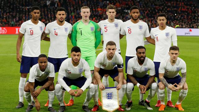 قائمة إنجلترا لتصفيات كأس العالم قطر 2022