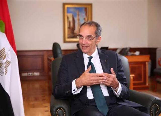 وزير الاتصالات يكشف أبرز الخدمات الحكومية عبر ”مصر الرقمية” (فيديو)