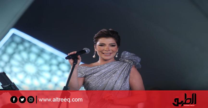 ”اعتذار وغزل” مشاهد مثيرة من حفل أصالة بمهرجان الموسيقى العربية صور الفن الطريق 0516