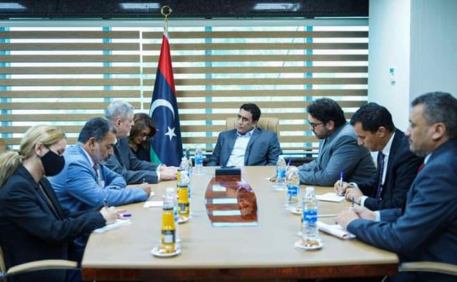 رئيس المجلس الرئاسي يلتقي رئيس بعثة الأمم المتحدة للدعم في ليبيا