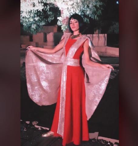 الفنانة الاستعراضية شيري عبد  الشافي