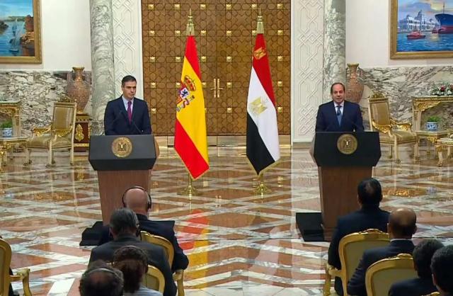 مؤتمر الرئيس عبد الفتاح السيسي ورئيس وزراء إسبانيا