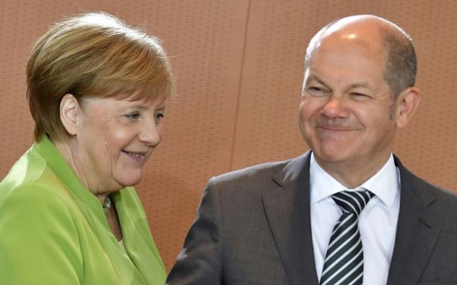 أولاف شولتز يفوز بثقة البرلمان الألماني خلفًا للمستشارة أنجيلا ميركل