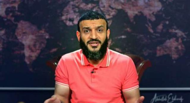 عاجل| مصدر أمني نافيا القبض على والد الإخواني عبد الله الشريف: هذا ما حدث