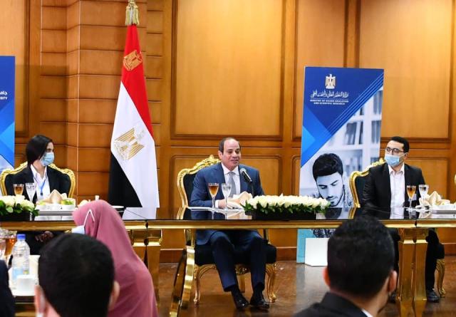 الرئيس السيسي بجامعة كفر الشيخ