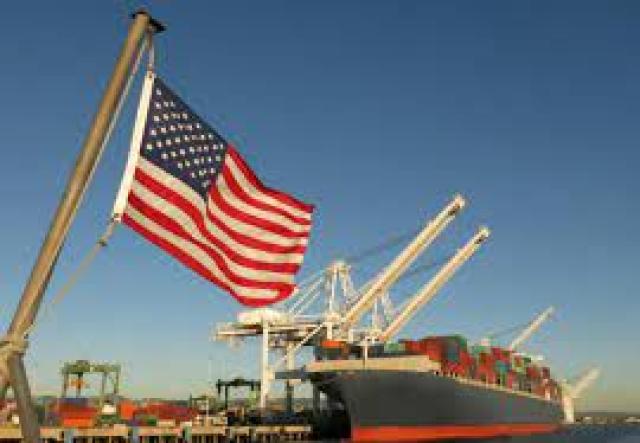 الولايات المتحدة تناور لتجنب صدمات التجارة المرتبطة بجائحة «كوفيد-19» والحرب التجارية