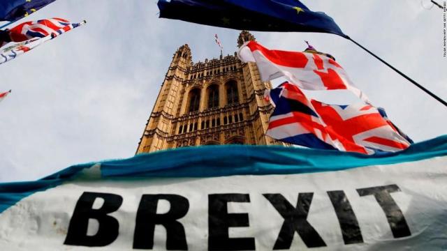«بريكسيت» يضر بالتجارة البريطانية مع الاتحاد الأوروبي في 2022
