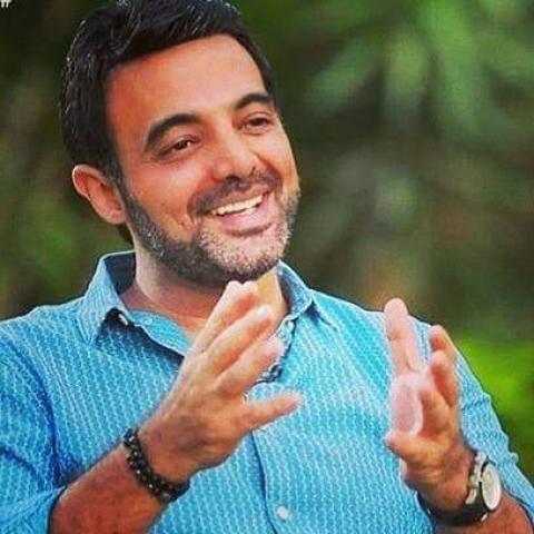 إصابة عمرو محمود ياسين بفيروس كورونا