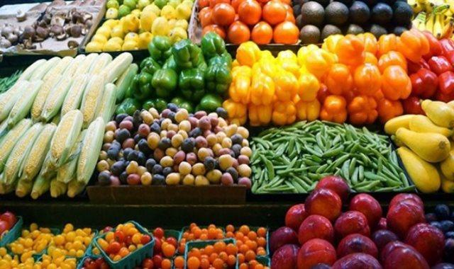 أسعار الخضروات والفاكهة اليوم الاثنين 17 يناير 2022