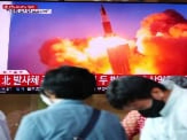 التجارب الصاروخية لكوريا الشمالية تحسم السباق الانتخابي في نظيرتها الجنوبية