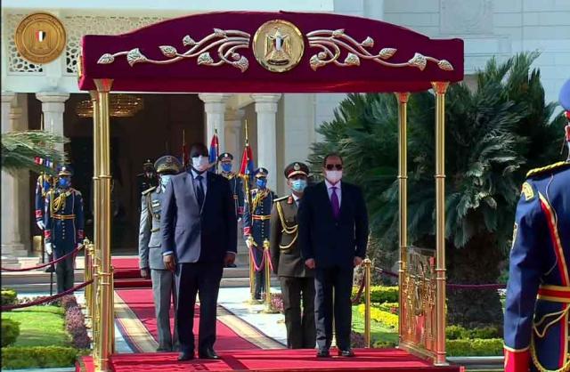 بدء جلسة مباحثات بين الرئيس السيسي ونظيره السنغالي بقصر الاتحادية