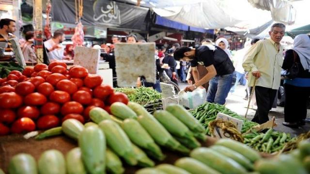 شعبة الخضروات والفاكهة تكشف أسباب ارتفاع  الأسعار - فيديو