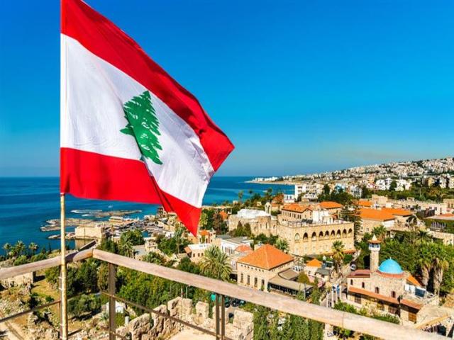 لبنان يعلن إفلاسه