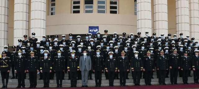 أكاديمية الشرطة تستقبل وفدا من طلبة الكلية البحرية.. صور