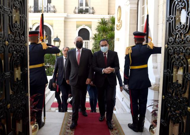 مصر والأردن يناقشان سبل التعاون في المجالات المختلفة