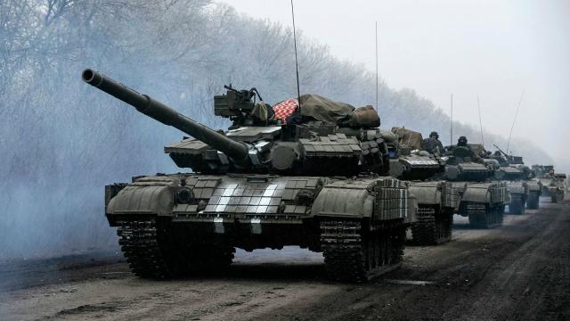 قوات روسية تستولى على قاعدة عسكرية أوكرانية في خيرسون.. فيديو