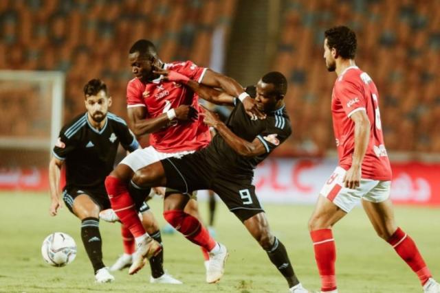 الأهلي وبيراميدز 