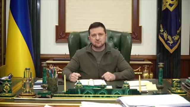 زيلينسكي يندد باختطاف الجيش الروسي عمدة بلدية ميليتوبول