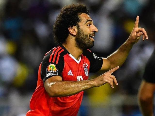 محمد صلاح يتقدم بالهدف الأول لمصر أمام السنغال في تصفيات كأس العالم