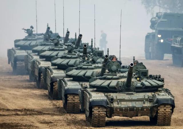 معدات عسكرية روسية