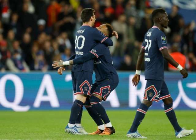 باريس سان جيرمان يحسم لقب الدوري الفرنسي للمرة العاشرة في تاريخه