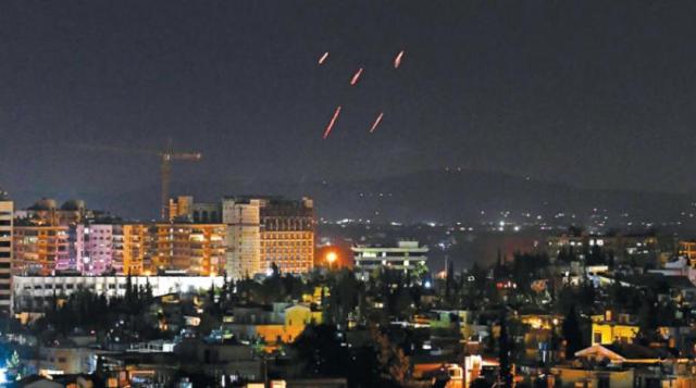 عاجل| انفجارات عنيفة في سوريا عقب قصف إسرائيلي