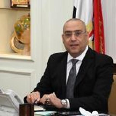 وزير الإسكان يتابع موقف المشروعات الجاري تنفيذها في المنصورة الجديدة