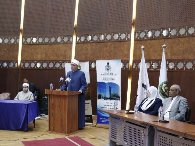 كلمة الأمين العام لمجمع البحوث الإسلامية في حفل توزيع جوائز القرآن للوافدين