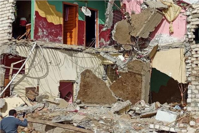 عاجل| مصرع سيدة وإصابة 5 آخرين إثر انهيار منزل بكفر الشيخ