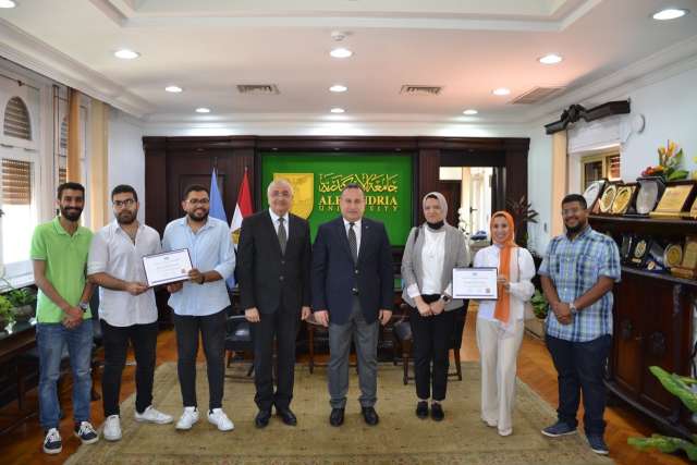 فوز فريق جمعية مهندسي البترول جامعة الإسكندرية بجائزة التميز الدولية