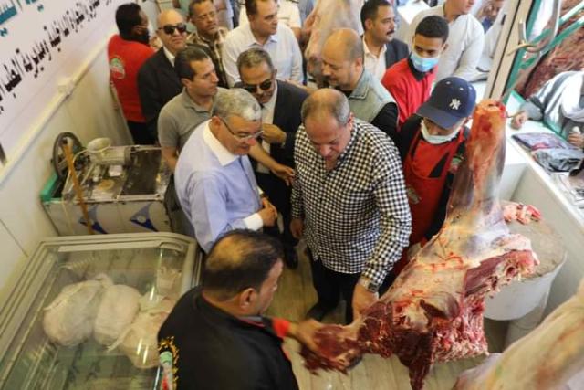 محافظ المنيا يفتتح منفذا لبيع اللحوم بأسعار مخفضة فى ملوي