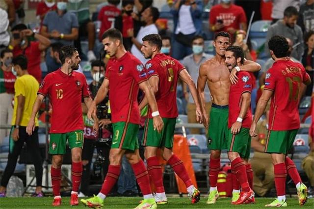 موعد مباراة البرتغال والتشيك في دوري الأمم الأوروبية 