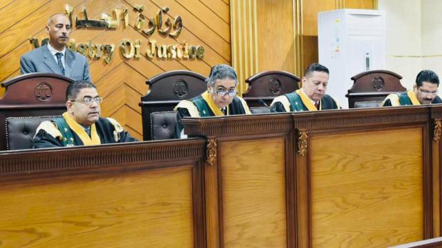  هيئة المحكمة برئاسة المستشار سامح عبدالحكم رئيس المحكمة