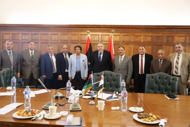 غرفة الإسكندرية تستقبل قنصل عام دولة ليبيا لبحث سبل التعاون بين الطرفين