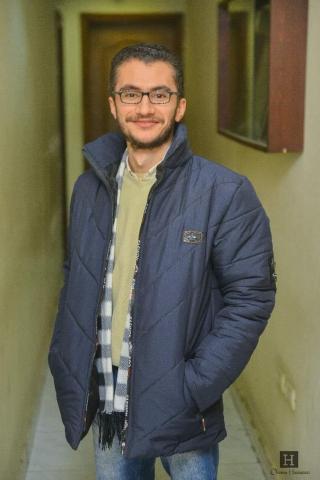 الصحفي محمد أسامة