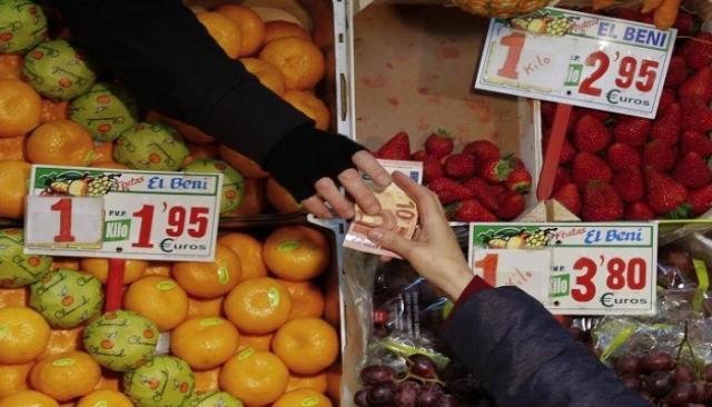 أسعار الخضروات والفاكهة في الأسواق اليوم الخميس