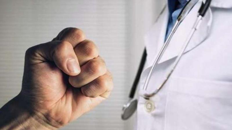 برلماني: زيادة أعداد كليات الطب تساهم في حل أزمة العجز في الأطباء (خاص)
