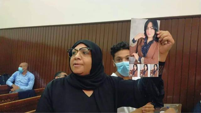 صراخ والدة شيماء جمال.. والأسرة تتقدم بطلب للمحكمة