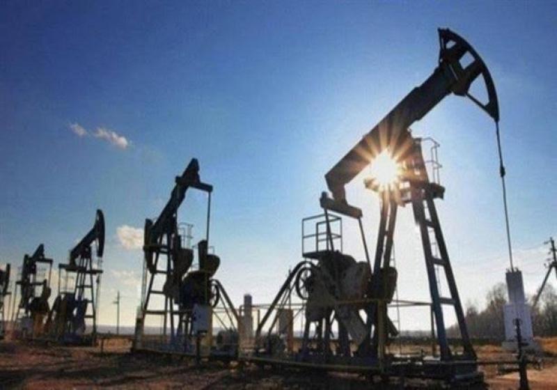 تراجع أسعار النفط عالميا بنسبة 4.6% وسط مخاوف الركود