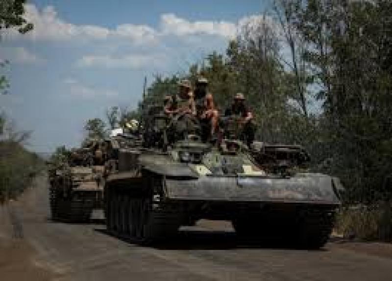 الجيش الأوكراني يعلن عزل القوات الروسية عن القرم ومقتل العشرات منهم