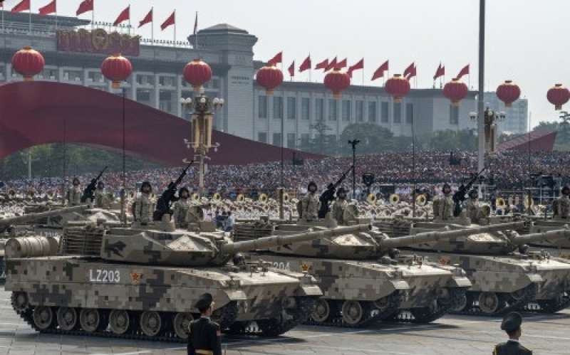 عاجل| «أزمة تايوان تشتعل».. أمريكا والصين تستعدان بنشر صواريخ