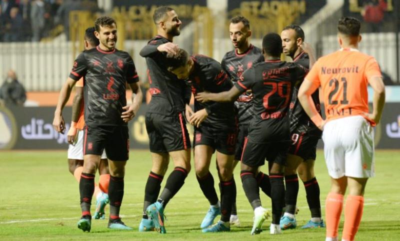 موعد مباراة الأهلي وفاركو في الدوري المصري والقنوات الناقلة