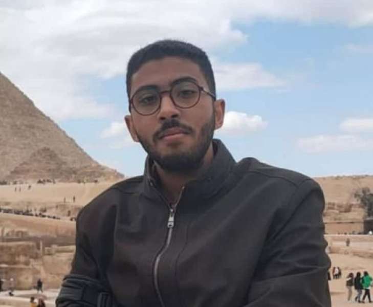 الطالب طارق حسام محمد الأول أدبي على الثانوية العامة 2019